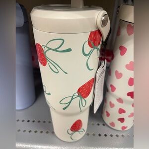 Hydrapeak Artisan Collection Strawberries Tumbler